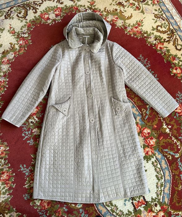 Плащ женский утепленный