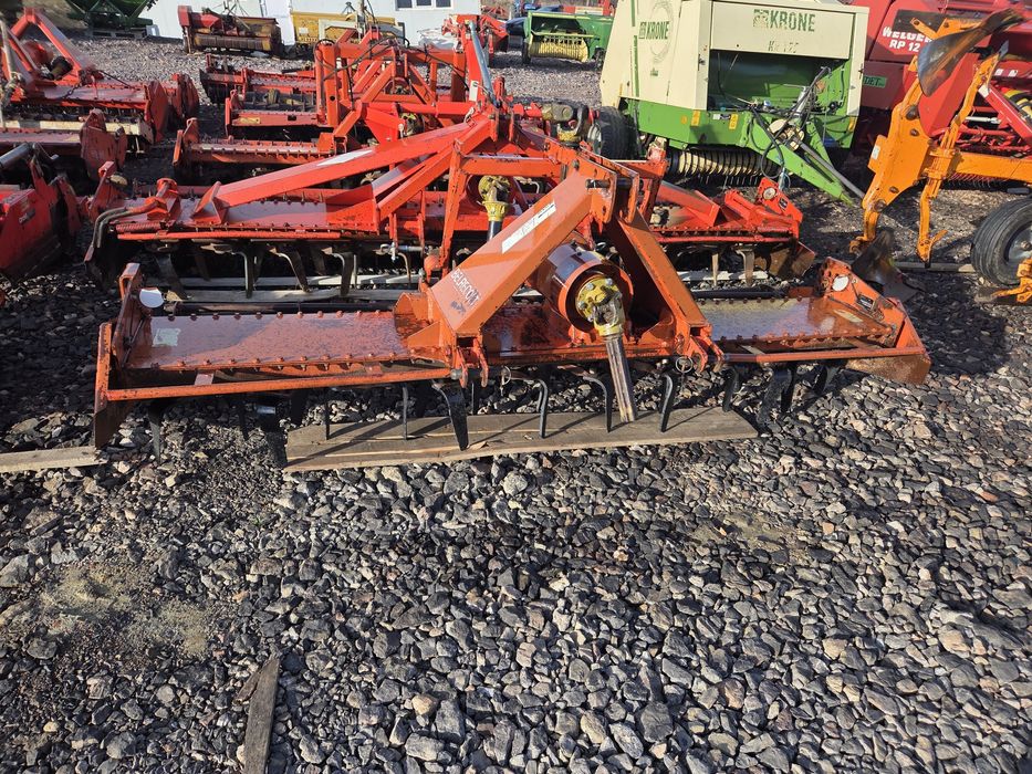 Freza Grapa Rotativa Kuhn HRB 302D  3m