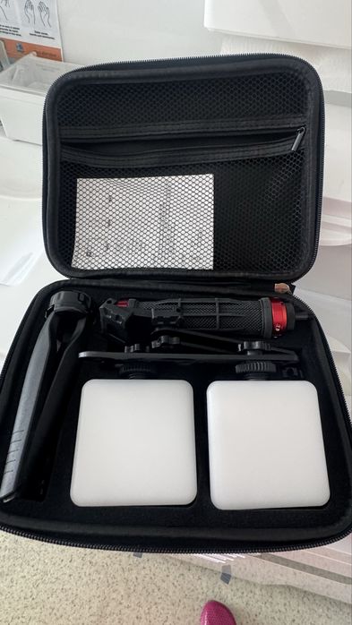 Sistem de lumini pentru poze de pe telefon