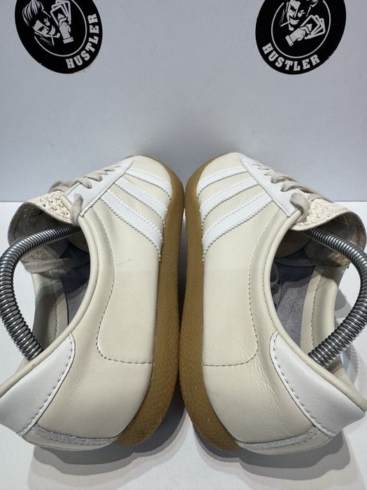 Маратонките ADIDAS ORIGINALS LONDON .Номер 40.5