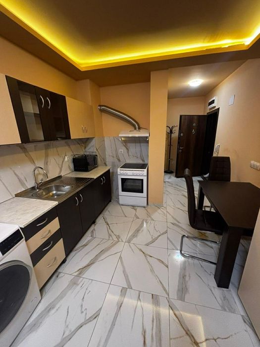 Дава се под наем Едностаен апартамент в София, Банишора - 35 кв.м за 448.8 € - Снимка #2