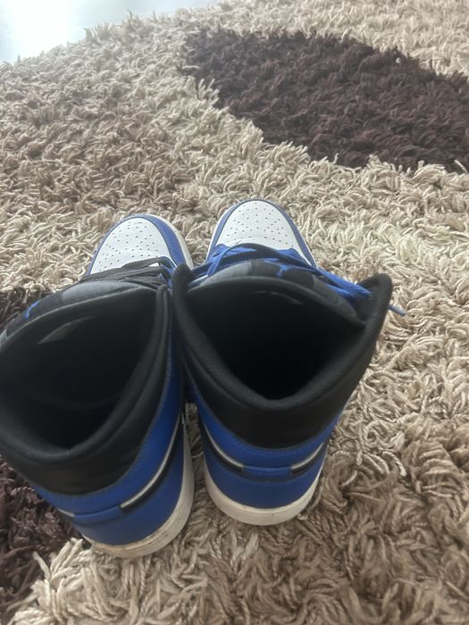 Jordan 1 MID in