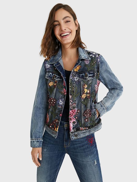 Дънково яке Desigual BALT Denim jacket with embroidery