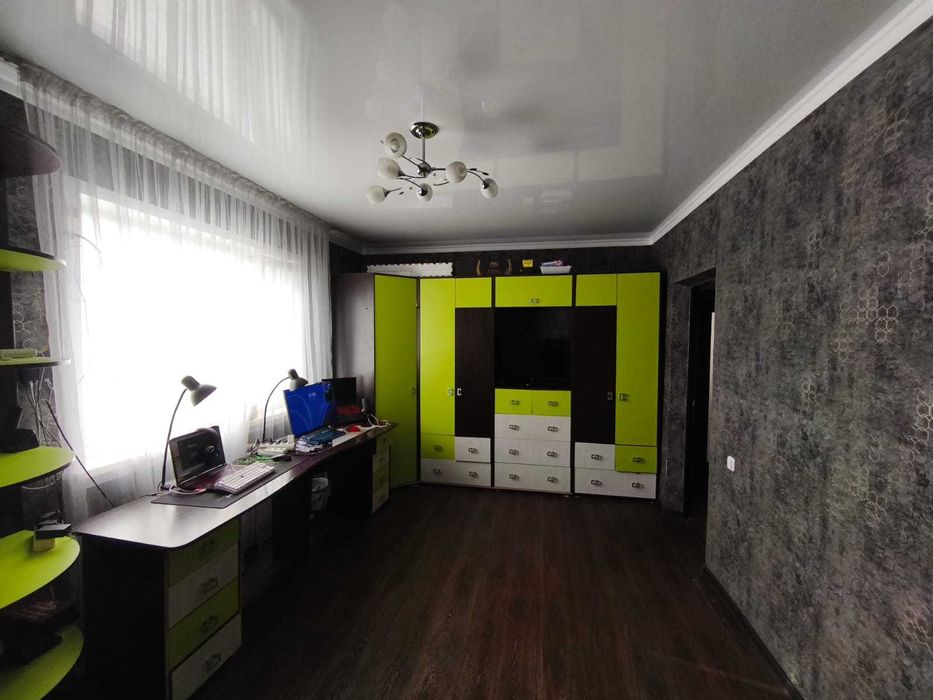 кирпичный Дом 2008г Северо-Запад 139м2 8,4сотки