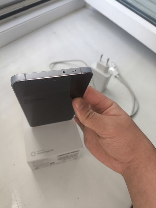 Продам Xiaomi 14T Pro 12/512