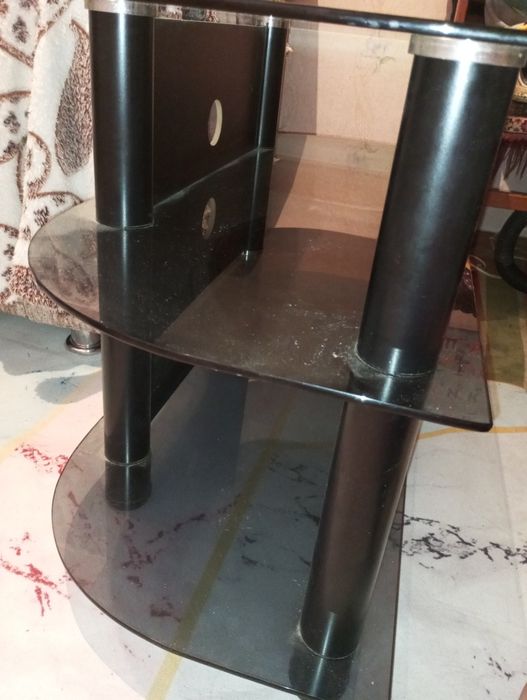 Продам подставку под тв