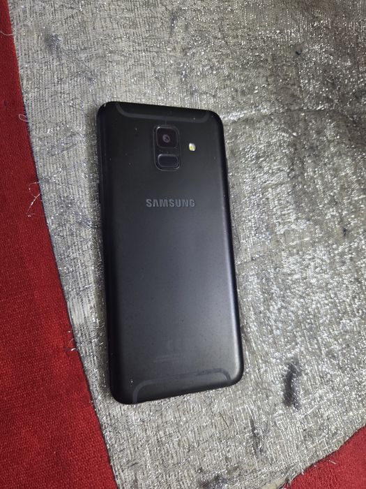 Samsung A6. 32gb
