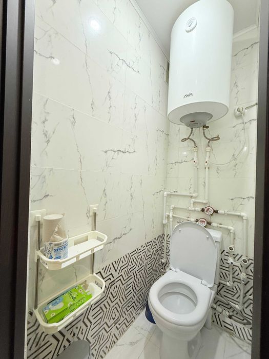 3-комнатная на 6 мкрн в свечке ][