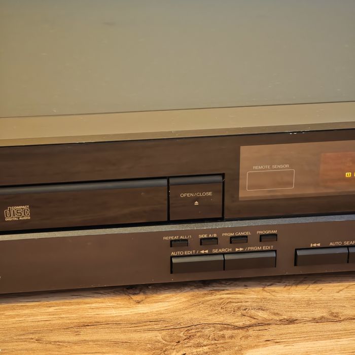 JVC XL-V221BK CD Плейър