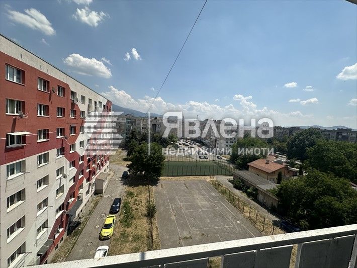 Продава се Тристаен апартамент в Перник, Изток - 101 кв.м за 870 €/кв.м - Снимка #1