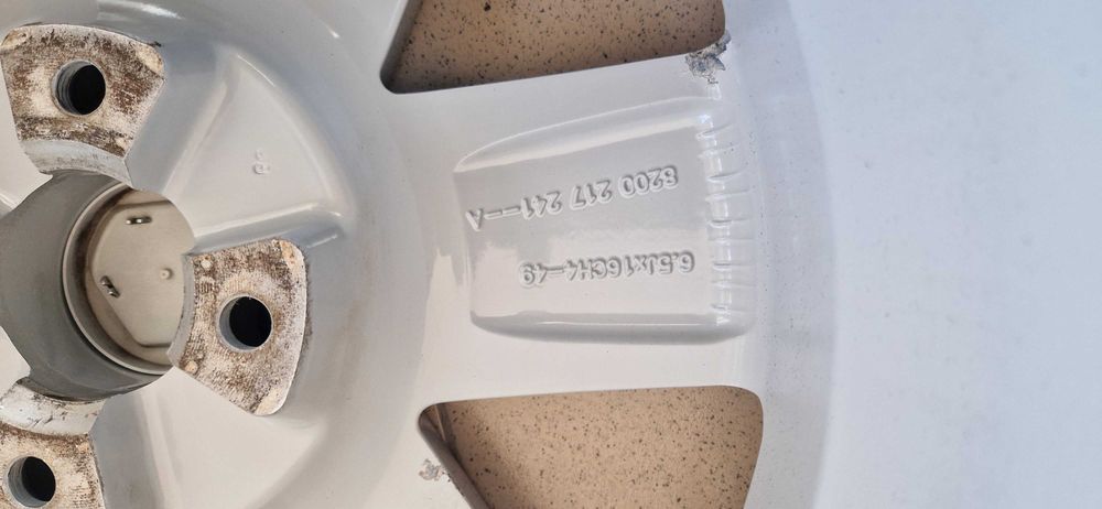 Оригинални джанти 16" Renault 4x100