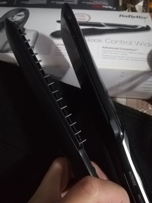 Placa par babyliss noua