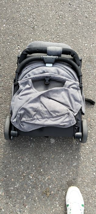 Vând cărucior bebe