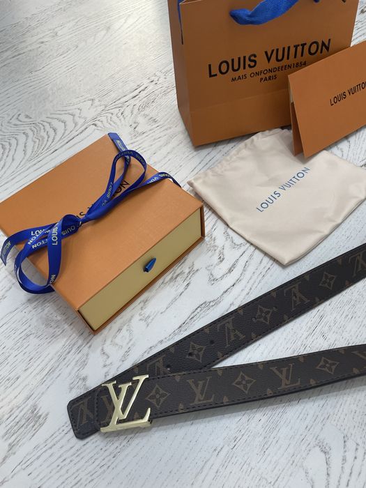 Curea louise vuitton