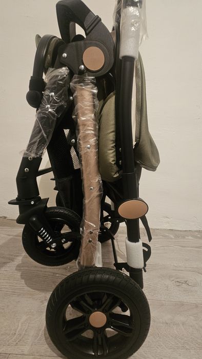 Коляска детская новая