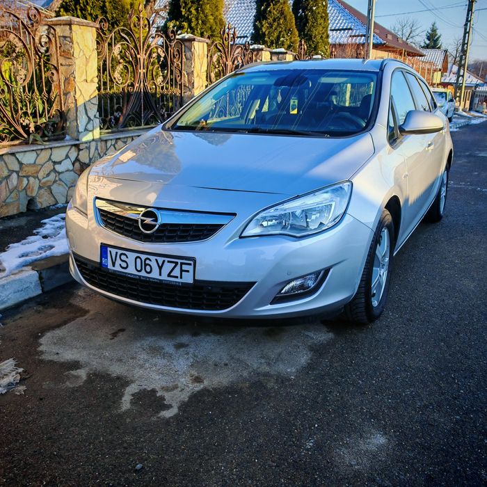Opel astra j cutie AUTOMATA