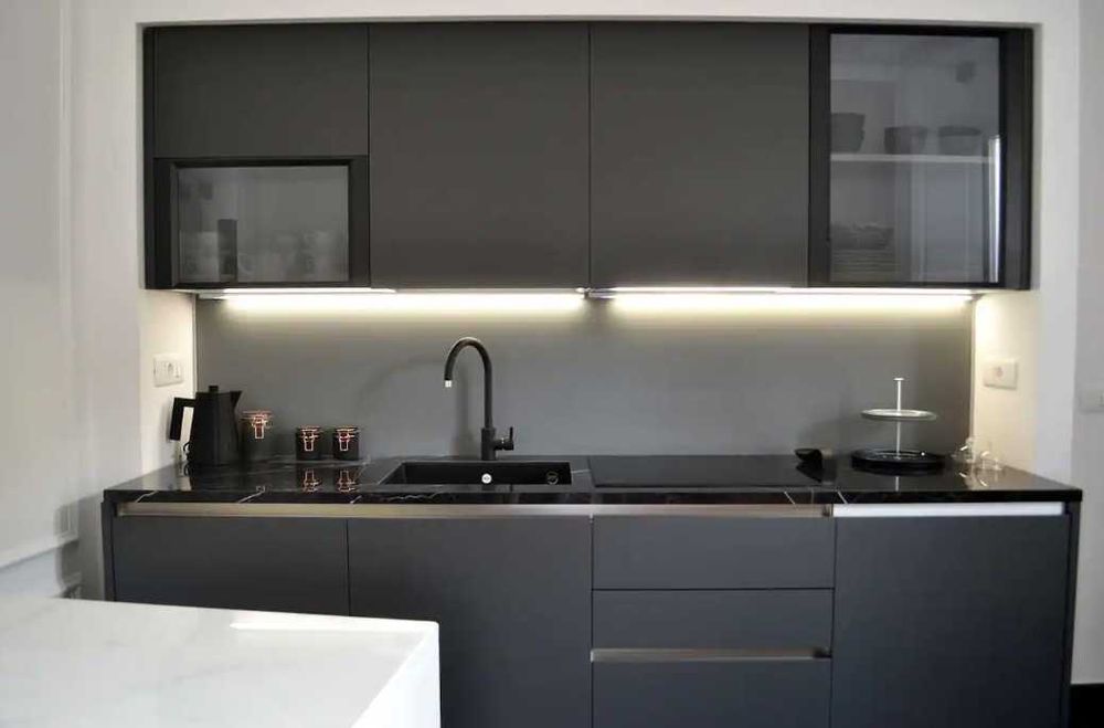 Дава се под наем Двустаен апартамент в Пловдив, Кършияка - 65 кв.м за 398.82 € - Снимка #2