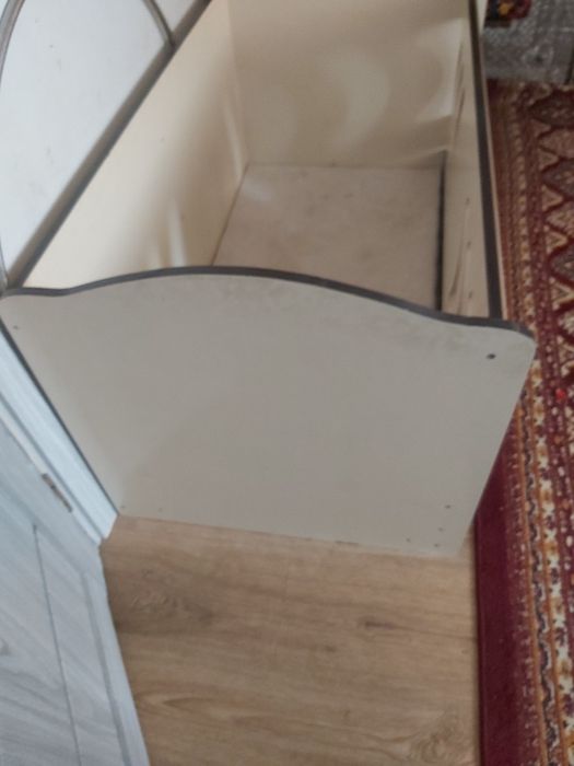 Каравотчо сотилади