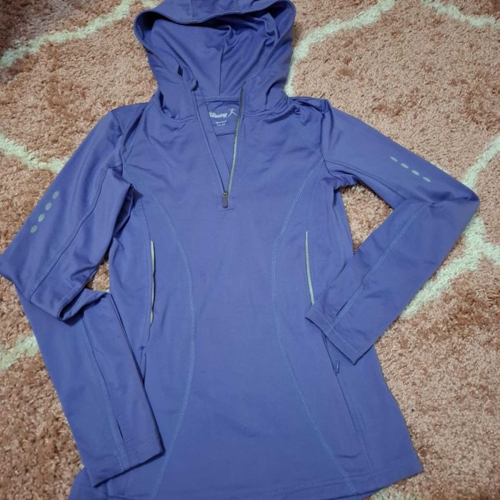 Спортна Блузка/Суичър с качулка