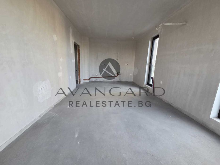 Продава се Двустаен апартамент в Пловдив, Тракия - 73 кв.м за 1507 €/кв.м - Снимка #1