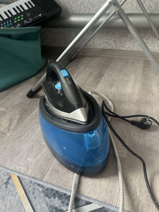 Продам утюг пароотпариватель