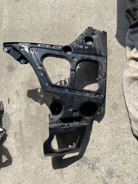 Suporti bara spate x6 e71 , stop ceata , senzori parcare ,
