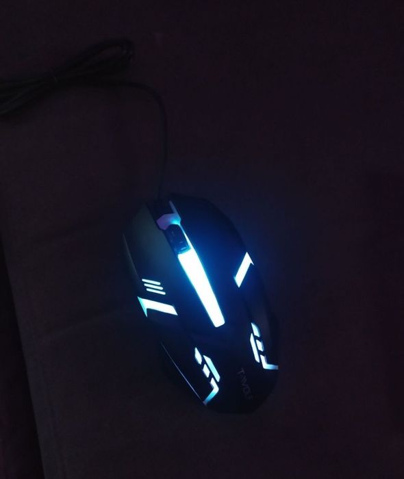 Игровая мышка новая