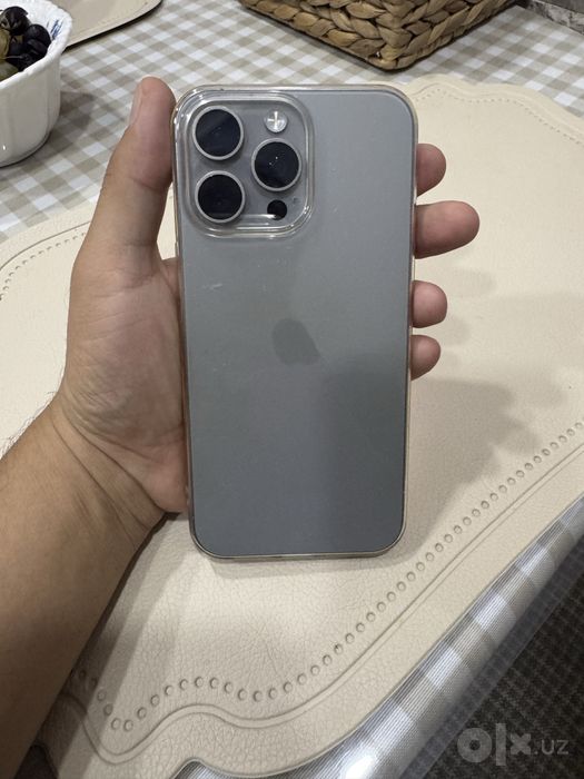 Iphone 15 pro max 256gb silver