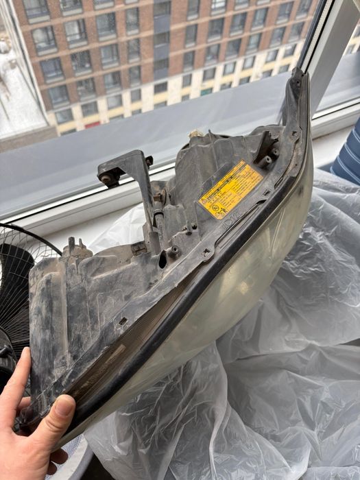 Фара Lexus RX 330