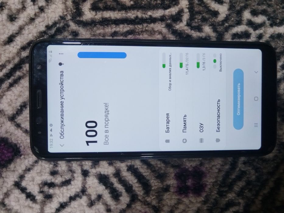 Самсунг Галакси J6+