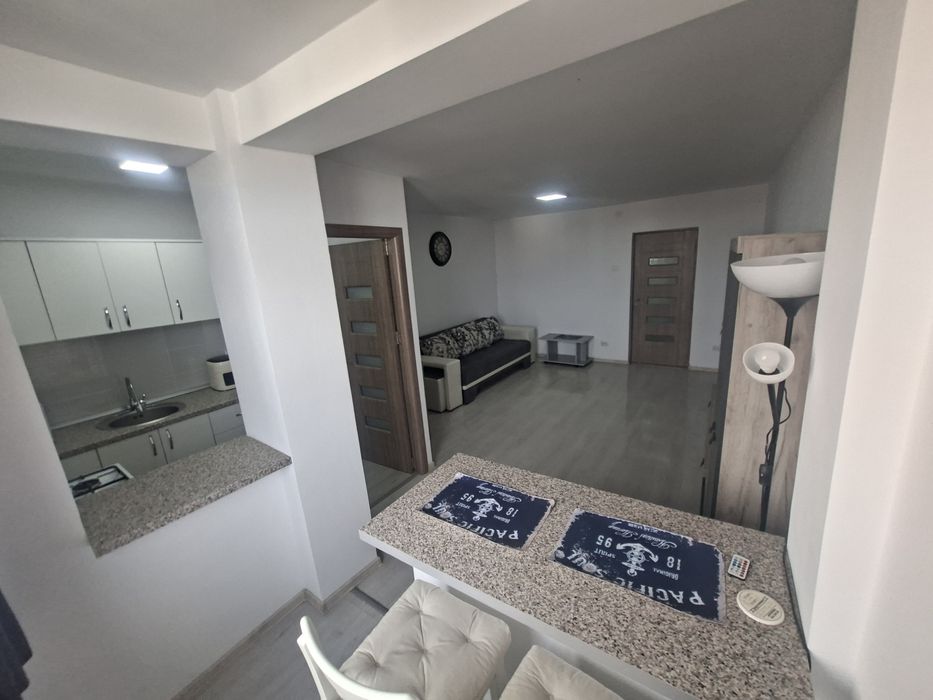 Proprietar: Garsonieră Renovată Modern (Craiovei), Boxă pe Etaj, Parc