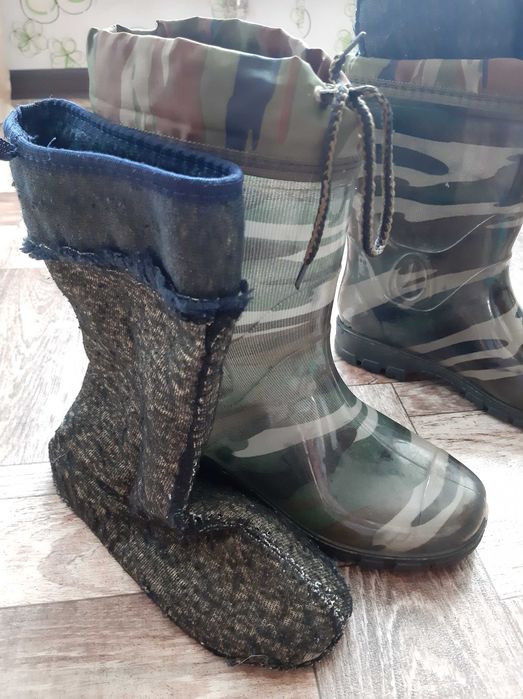 Резиновые сапожки , 33 размер