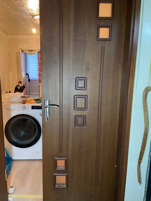 Продам 3 межкомнатные двери б/у шпон