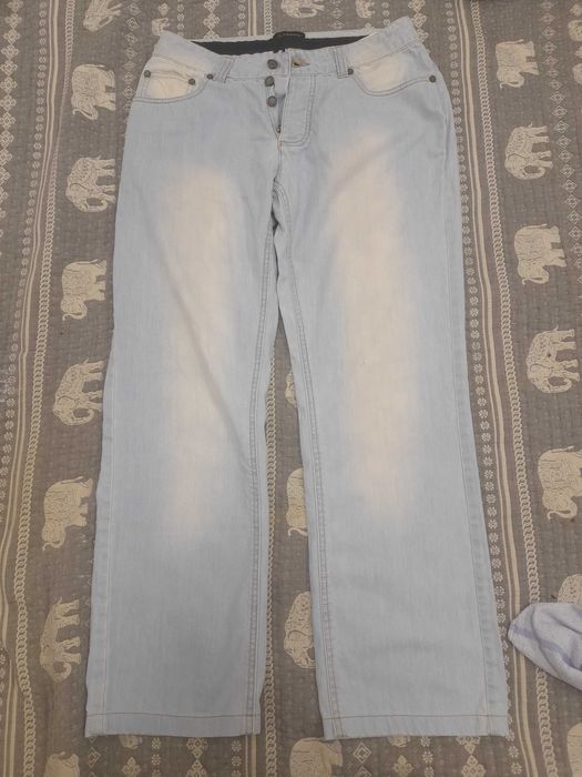 Продам джинсы Roberto Cavalli серии Class