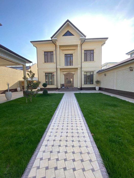 Срочно сотилади 4,3 соток 8хона подвал Олчазорда