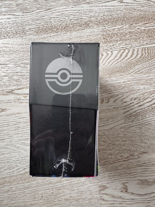 Pokemon tcg pitch black elite trainer box ETB