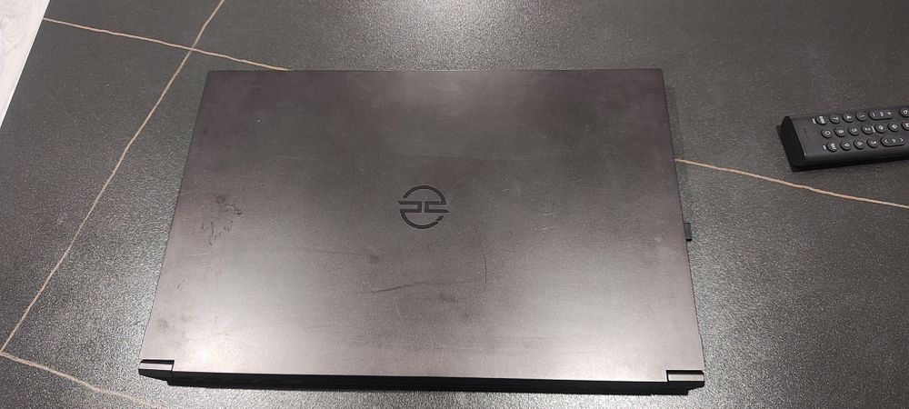 Голям Геймърски лаптоп 17.3 инча 2к 165hz I7-13620H с RTX 4060 32 RAM