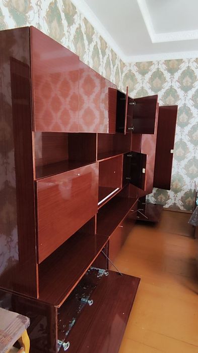 Продам легендарный шкаф из Грозного!