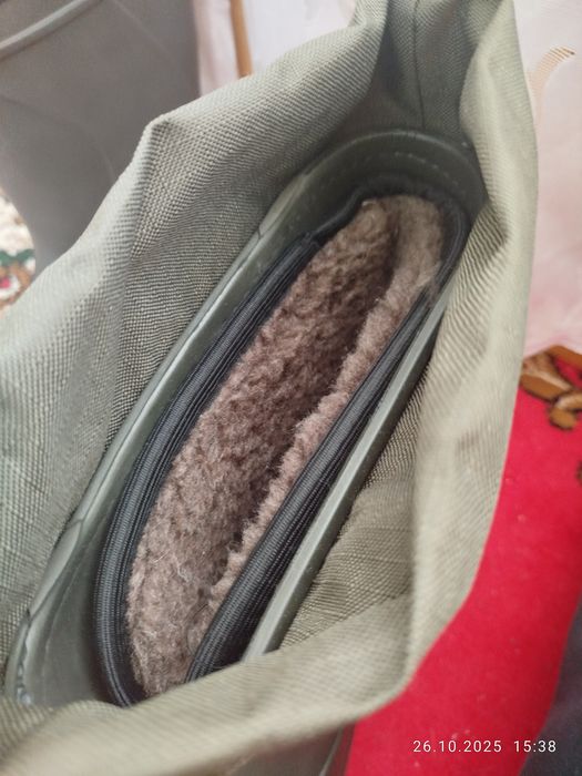 Продам рабочие сапоги