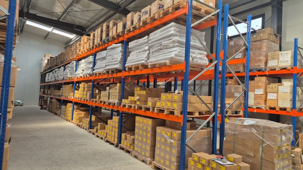 Rafturi metalice  Profesionale