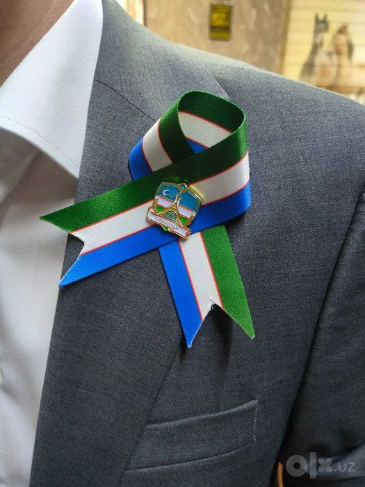 Значок 35 лет Независимости Узбекистана