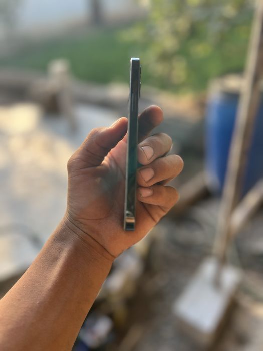Iphone 12 pro xolati yaxshi