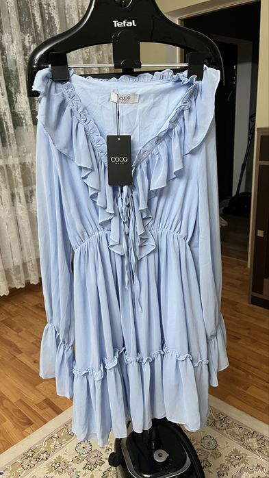 платья синий, белый