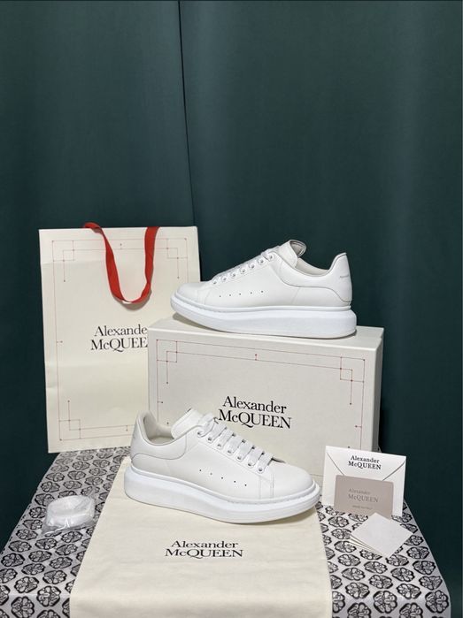 Sneakers Alexander Mcqueen full white Calitate premium