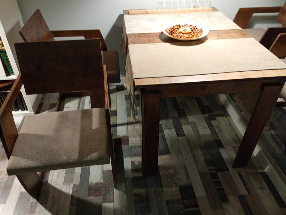 Маса с 4 стола трапезарна в рустикален стил