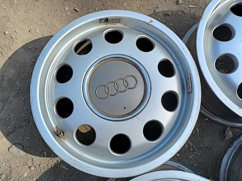 Продам оригинальные легкосплавные диски на автомашину Audi