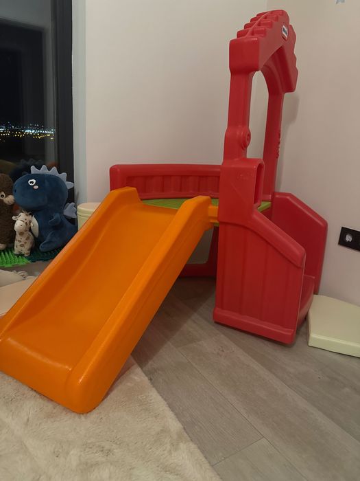 Tobogan little tikes