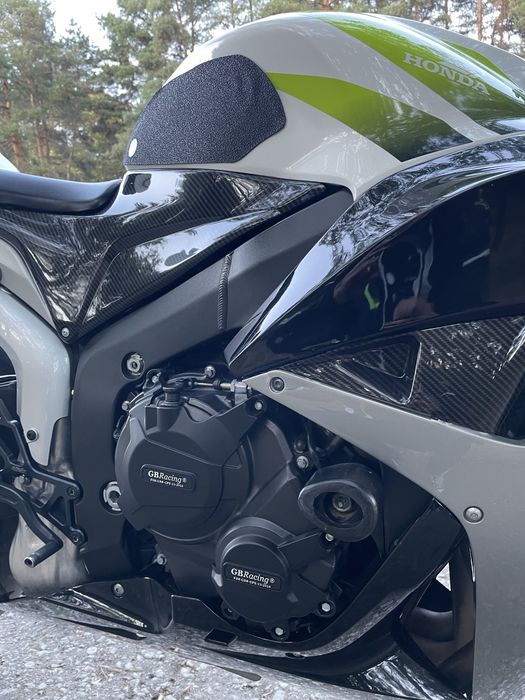Honda Cbr 600RR-Hannspree-Tan Kate