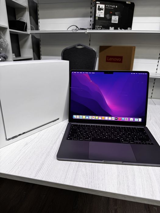 Ноутбук Apple MacBook EAC • M2 • 16GB • 256GB