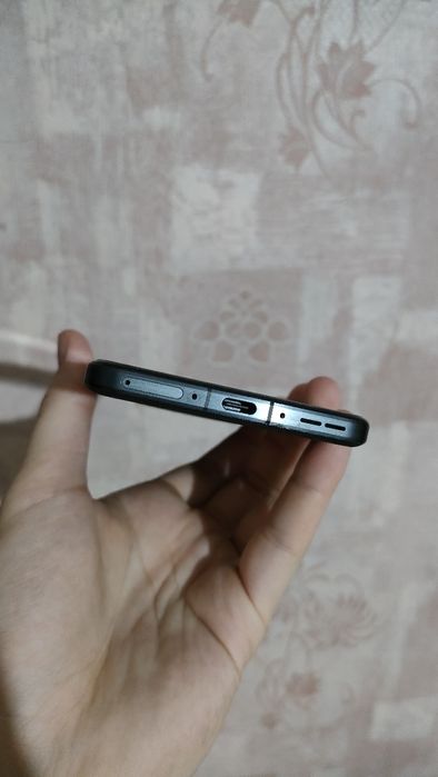 Смартфон OnePlus 13 16/512